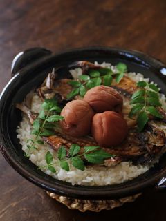 梅干しと鯵の干物の炊き込みごはん-レシピのメイン写真