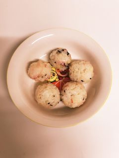 ❁かにかまと揚げ玉のおむすび❁-レシピのメイン写真