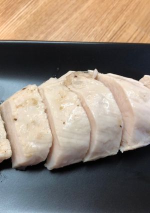 おうちで簡単♡やわらかサラダチキン-レシピのメイン写真