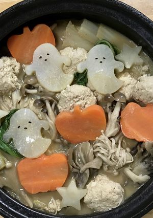 簡単♪メインに♪ 抜き型でハロウィン鍋-レシピのメイン写真