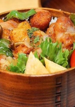 鶏ささみ野菜巻のミートソースチーズ焼き-レシピのメイン写真