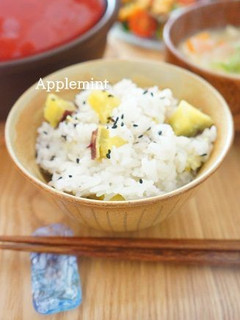 土鍋でおいしいさつまいも炊き込みごはん-レシピのメイン写真