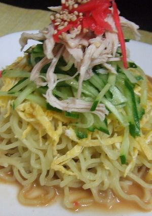 金ごま焙煎ナッツで♪冷やし中華-レシピのメイン写真
