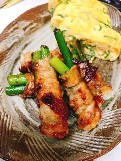 簡単✩ニンニクの芽の豚肉巻き✩-レシピのメイン写真