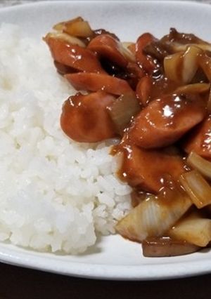 アケビの皮、ウインナーのカレー（＾＾）-レシピのメイン写真