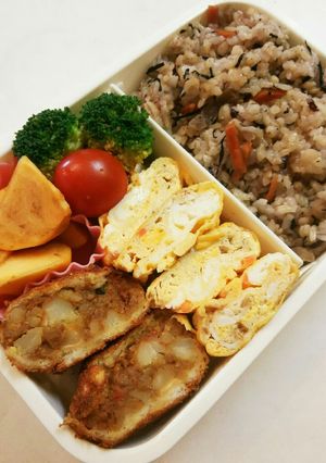 お弁当(11/1)カレーコロッケ-レシピのメイン写真