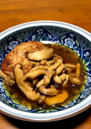 キノコたっぷり和風煮込みハンバーグ-レシピのメイン写真