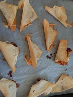 余ったワンタンの皮でチョコマロパイ-レシピのメイン写真