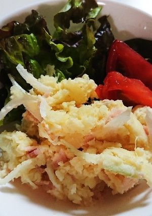 食材三種!ハムと玉ねぎのポテトサラダ-レシピのメイン写真