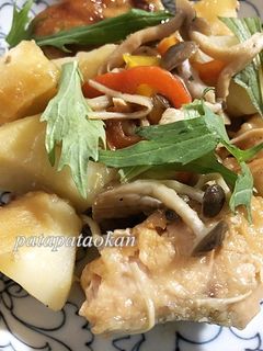 鮭とジャガイモとキノコのバター醤油炒め-レシピのメイン写真