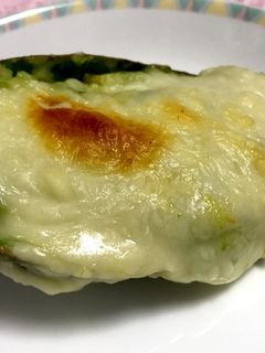 丸ごとアボカドグラタン-レシピのメイン写真