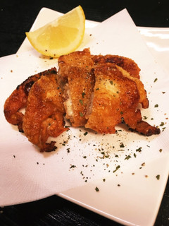 鶏皮をカリッと焼いたやーつ-レシピのメイン写真