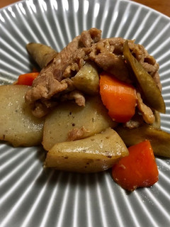 豚肉と蒟蒻ごぼう煮。-レシピのメイン写真