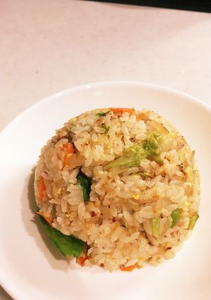 野菜たっぷり☆レタスチャーハン-レシピのメイン写真