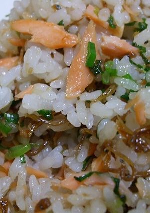 くぎ煮と鮭のヘルシーチャーハン-レシピのメイン写真