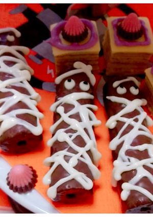 ハロウィンお菓子♡チョコ棒ミイラ-レシピのメイン写真