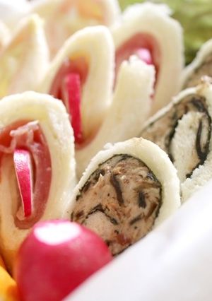 パンつく　クリチおかか昆布のロールサンド-レシピのメイン写真
