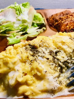 糖質オフ♡チーズカリフラワーオムライス-レシピのメイン写真