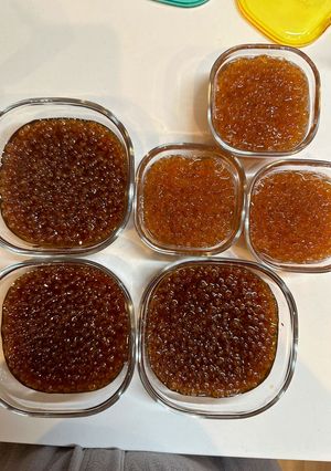 いくらの醤油漬けと塩漬け-レシピのメイン写真