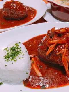 ソースも手作り♪煮込みハンバーグ-レシピのメイン写真
