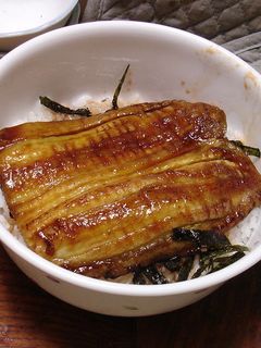 本格的な蒲焼きのたれで、なすの蒲焼き丼-レシピのメイン写真
