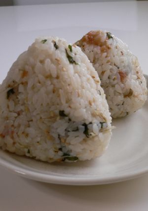 さっぱり香ばしい☆大葉・梅ジャコ★ご飯☆-レシピのメイン写真