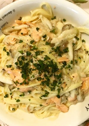 きのこと塩鮭のクリームパスタ-レシピのメイン写真