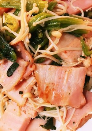 ベーコンとほうれん草のバター醤油炒め-レシピのメイン写真