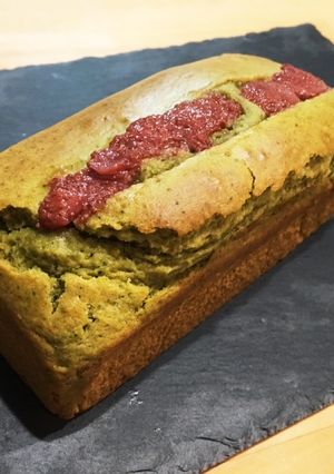 抹茶のパウンドケーキ〜苺ジャムのせ〜-レシピのメイン写真