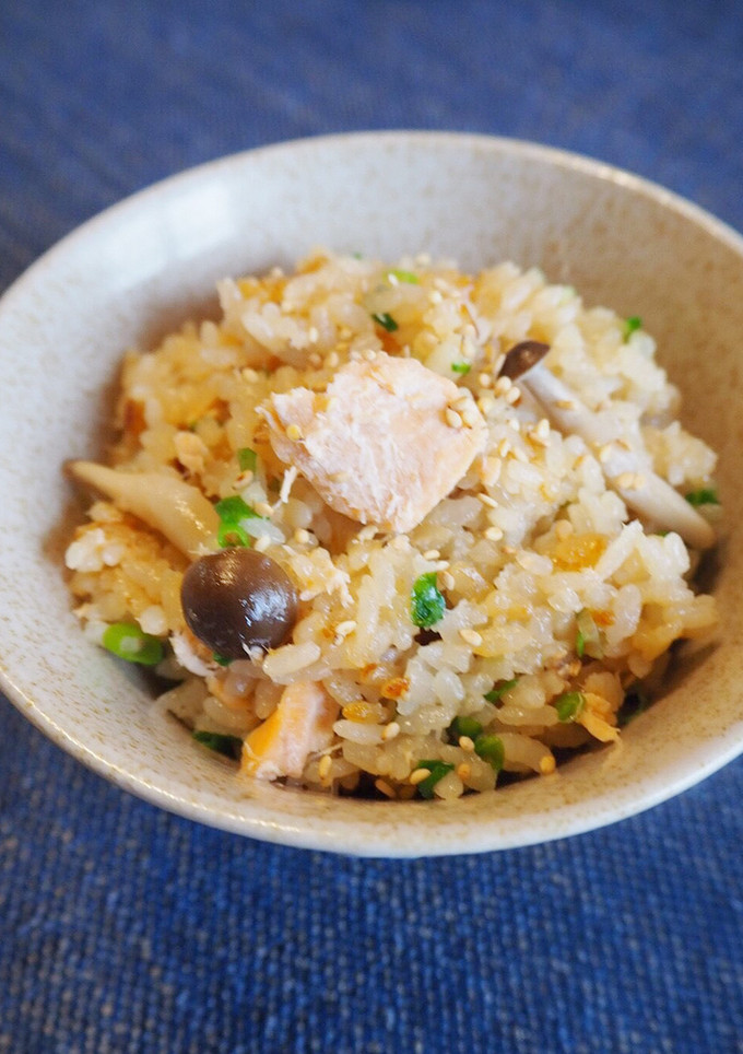 青じそ香る鮭とキノコの炊き込み御飯-レシピのメイン写真