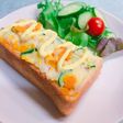 朝食に!彩り野菜のポテトサラダ トースト