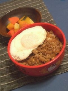 超簡単☆スタミナそぼろ丼-レシピのメイン写真