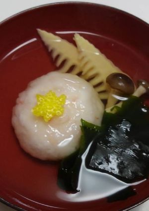 料亭の味♪海老しんじょうのすまし汁-レシピのメイン写真
