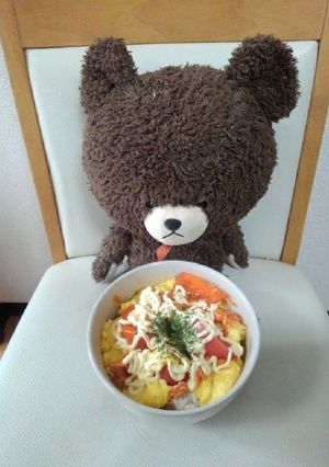 コチジャンの鳥ささみトマト和え玉子丼風-レシピのメイン写真