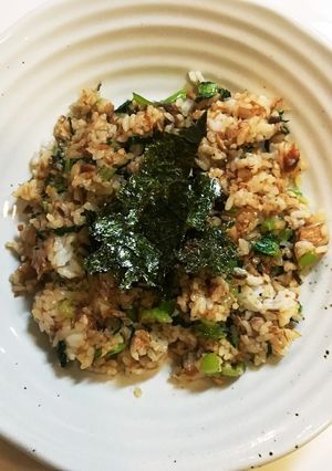 カルシウム♪鯖味噌缶で小松菜チャーハン♪-レシピのメイン写真