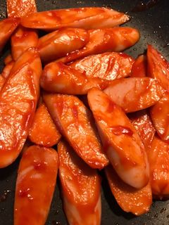 魚肉ソーセージでおかず☆ケチャップ炒め-レシピのメイン写真