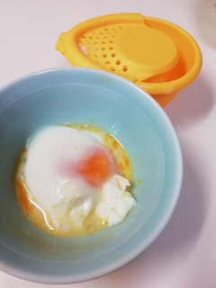 ダイソー レンジで簡単!温泉たまご-レシピのメイン写真