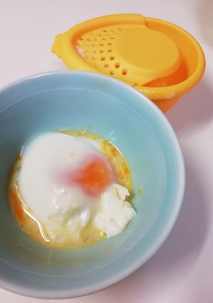 ダイソー　レンジで簡単！温泉たまご-レシピのメイン写真