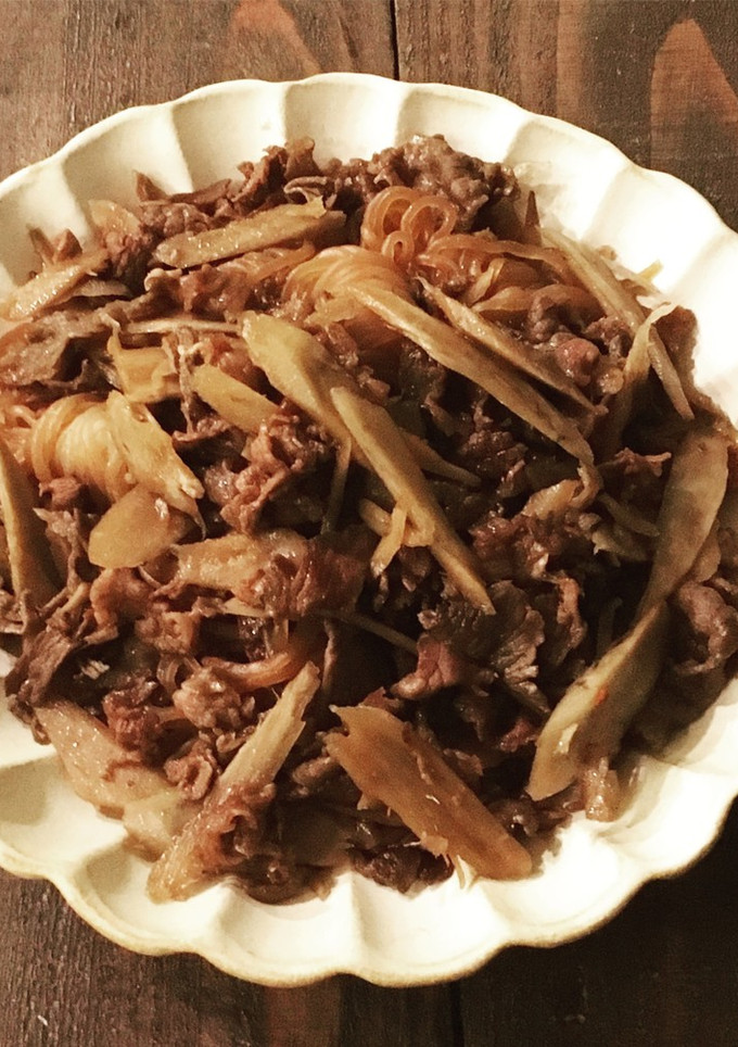 ごはんが進む！牛肉とごぼうと白滝の甘辛煮-レシピのメイン写真