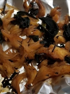 ヤマブシタケの焼きキノコ-レシピのメイン写真