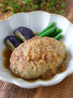 だし煮込み和風ハンバーグ-レシピのメイン写真