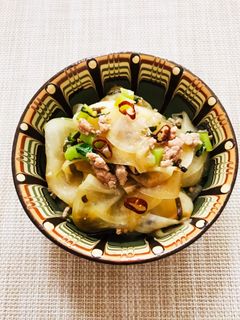 大根と豚肉のピリ辛塩こんぶ炒め-レシピのメイン写真