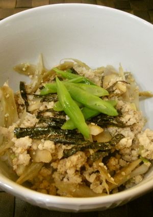 鶏ゴボウ丼★食材の相性が抜群です！-レシピのメイン写真