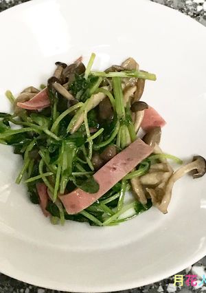 美味♪豆苗としめじのバター醤油炒め-レシピのメイン写真