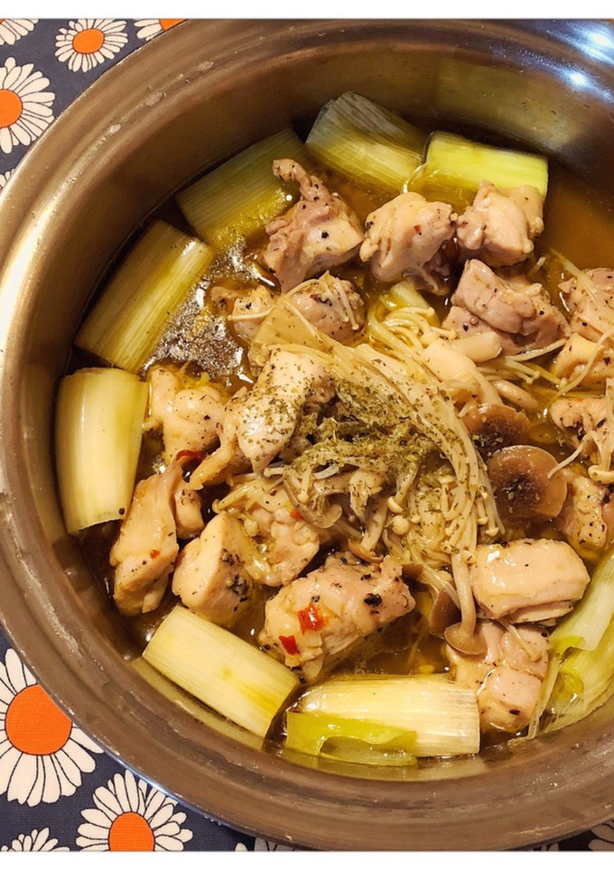 鶏肉と長ねぎのアヒージョ-レシピのメイン写真