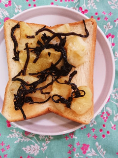 じゃがバタこんぶトースト-レシピのメイン写真