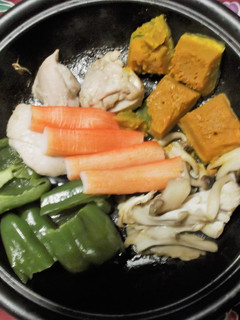 鶏もも肉と野菜の陶板焼き-レシピのメイン写真