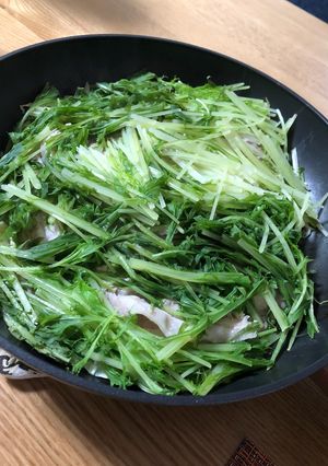 豚バラとキャベツと水菜の蒸し焼き-レシピのメイン写真