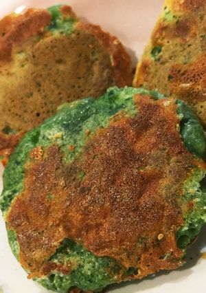 【離乳食後期〜】ほうれん草のパンケーキ-レシピのメイン写真