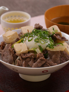 牛肉豆腐の肉吸い風☆卵かけごはん-レシピのメイン写真